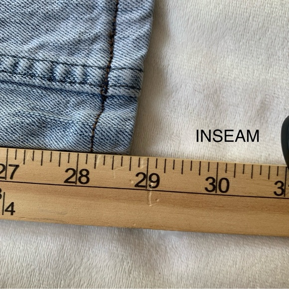 Guess Jeans Foxy-Flare Cut Stretch Jeans SZ-27 - Picture 11 of 13